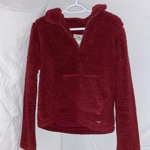 Hollister half zip